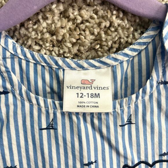 Vineyard Vines Romper Boys 12-18M Blue and White Striped Whale Embroidery Bubble - Picture 2 of 5